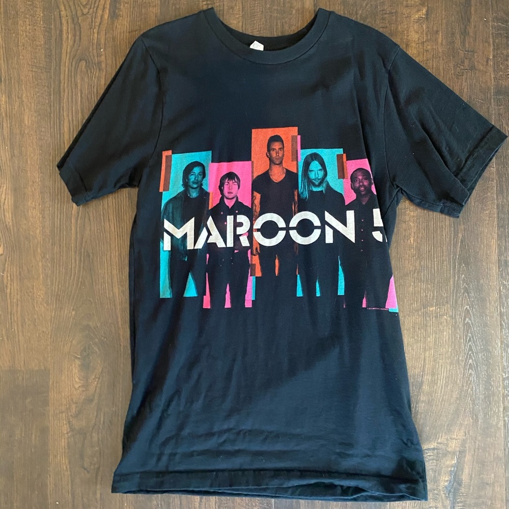 RARE Maroon 5 Tee